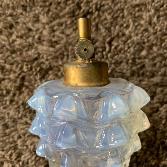 Vintage Fenton Opalescent Perfume Glass Bottle - Picture 4 of 5